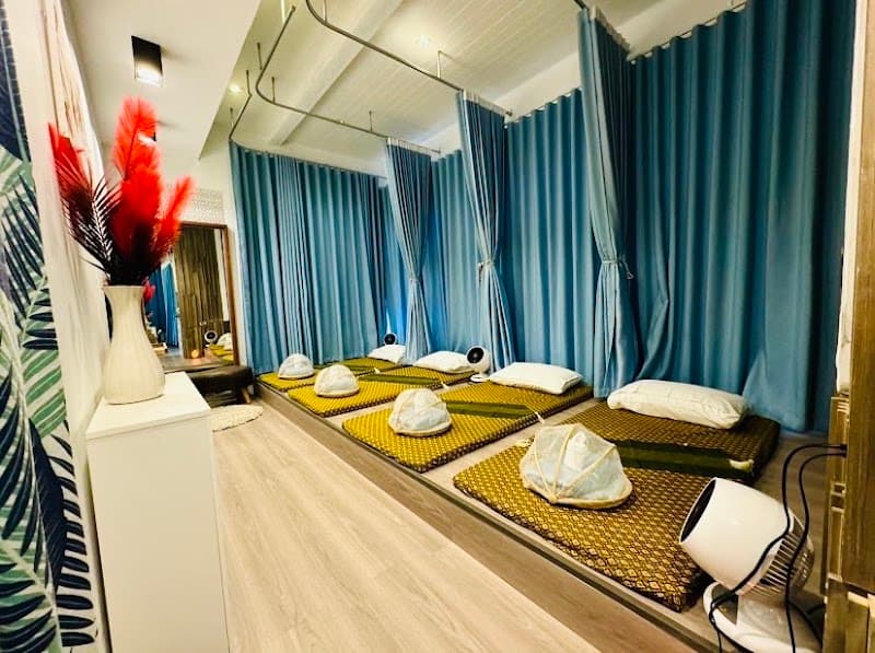 Thai Nakhara Massage Bangkok photo