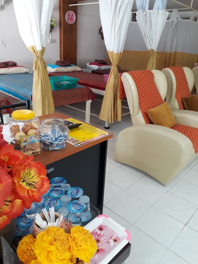 Thai Smail Massage and Salon Phuket photo