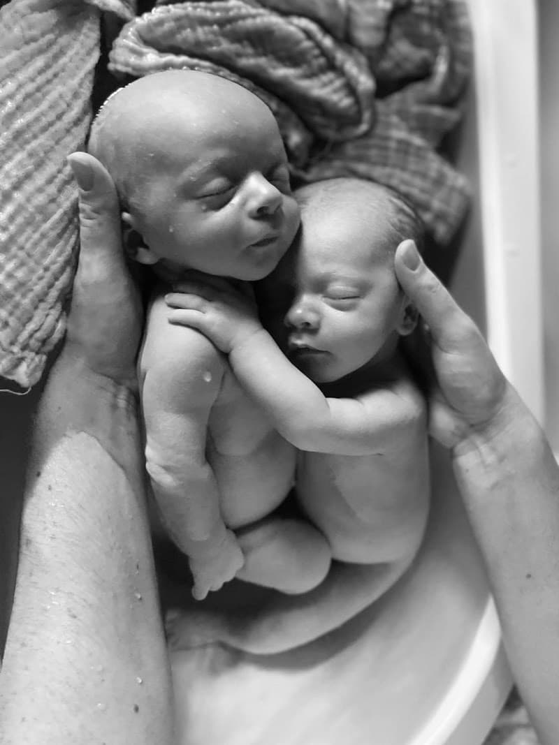 Thalasso Bain Bébé - Émilie Rowe Val-des-Monts photo