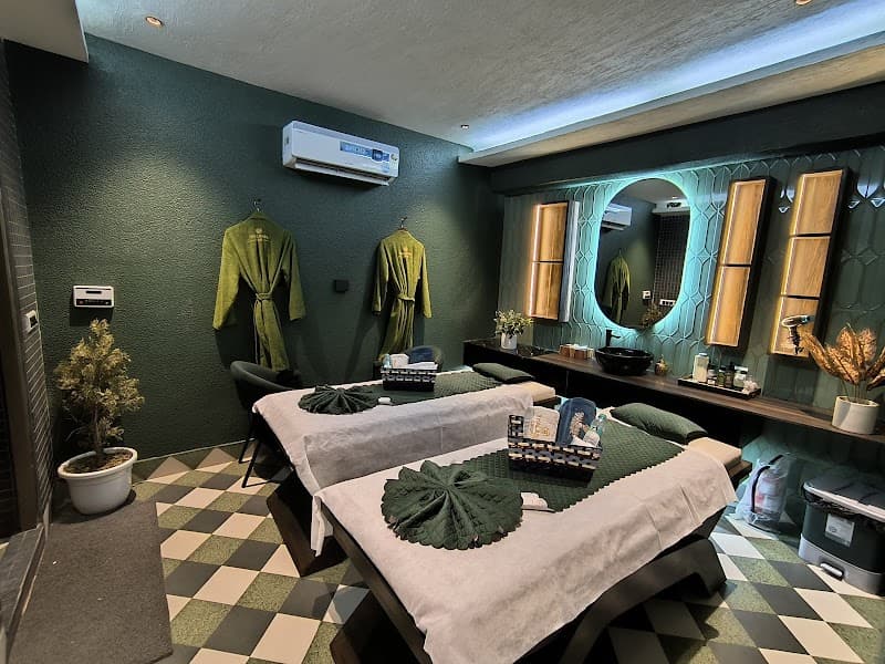 Thalasso Luxury Spa Best Spa Vasant Vihar | Massage Therapy | Couples Spa Delhi photo