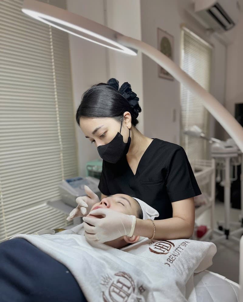 Thẩm Mĩ Quốc Tế BiHa Luxury Thủ Đức photo