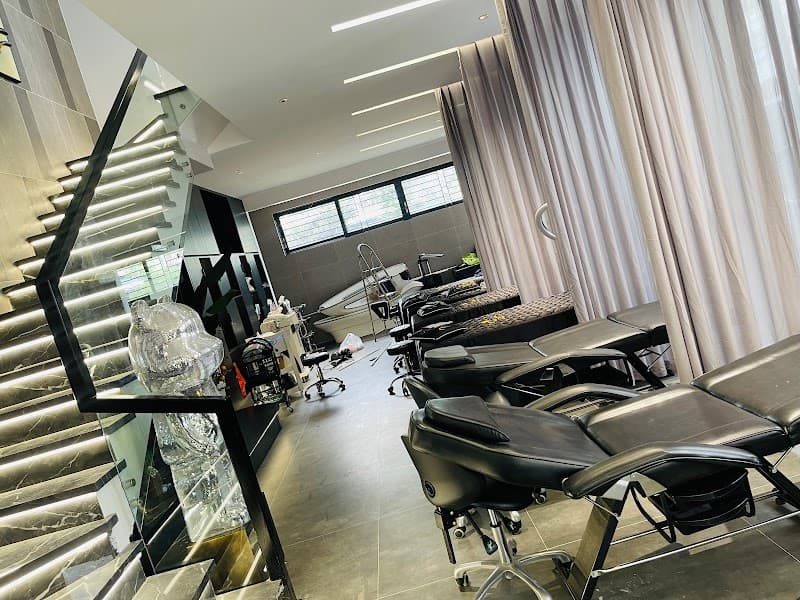 Thẩm Mỹ Mai Loan Vinh photo