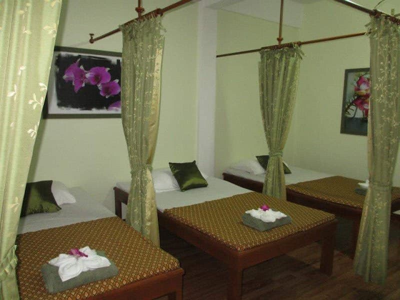 Tharawadee Health Massage Surin photo