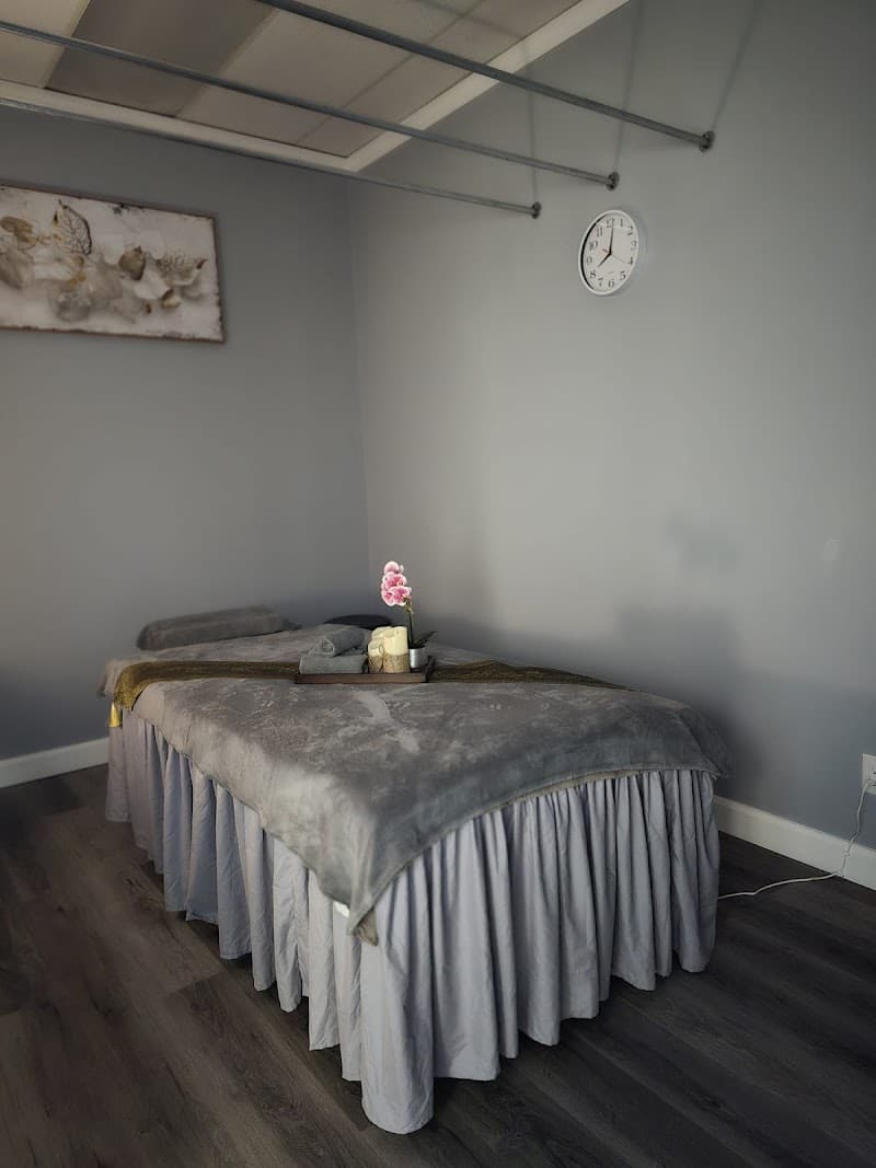 Thasna Thai Spa Hamilton photo