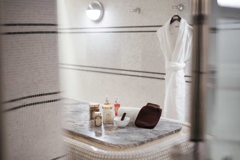 The Beaumont Spa London photo