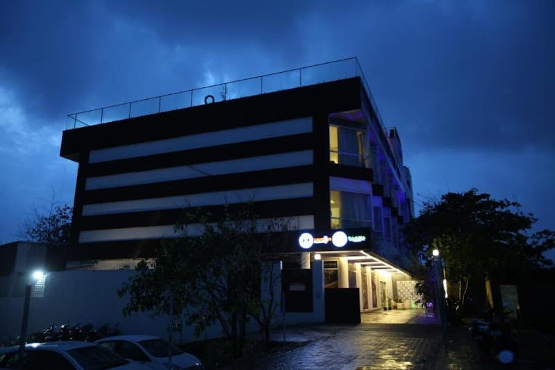 The Bentley Seaside Boutique Hotel Chennai photo