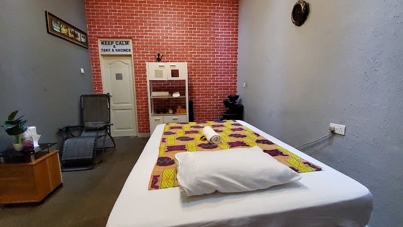 The Breeze Thai Massage and SPA Accra photo