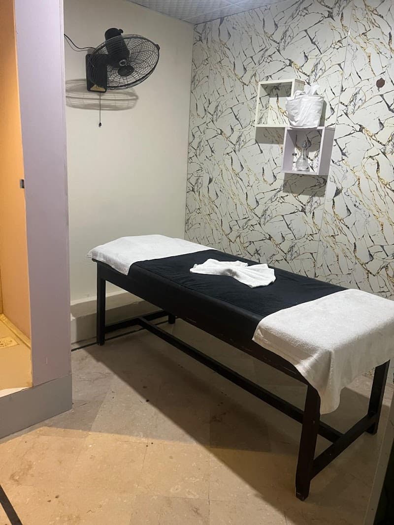 The Comfort Zone Spa & Pain Management Rawalpindi photo