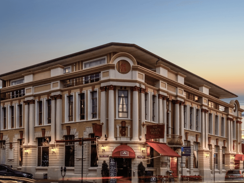 The County Hotel Hawke's Bay photo
