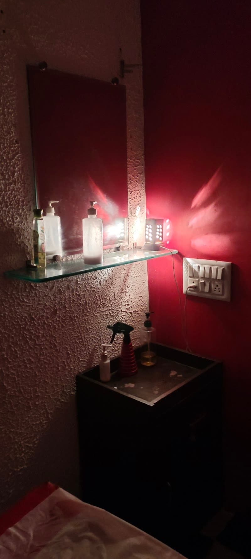 Indore the family saloon and spa photo