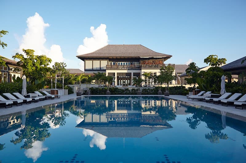 The Island House Nassau photo