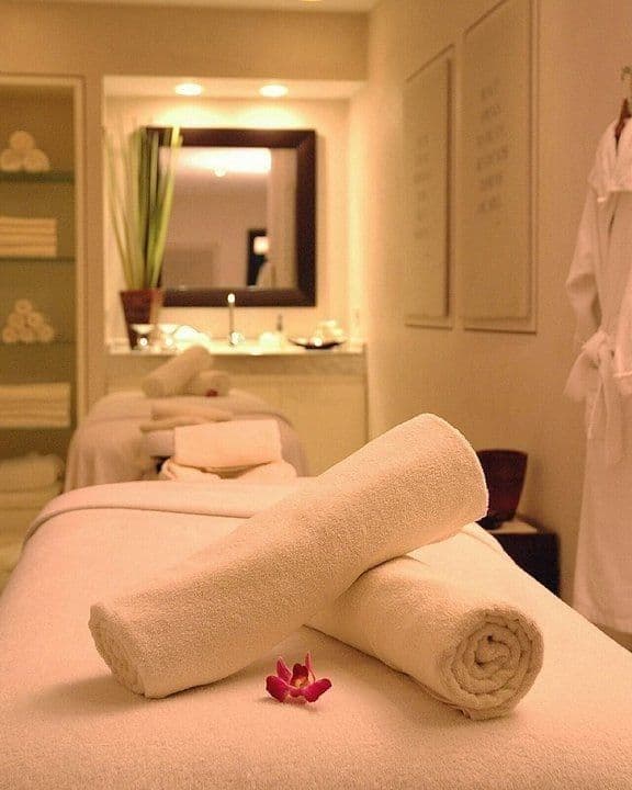 The king spa & Saloon Manesar photo
