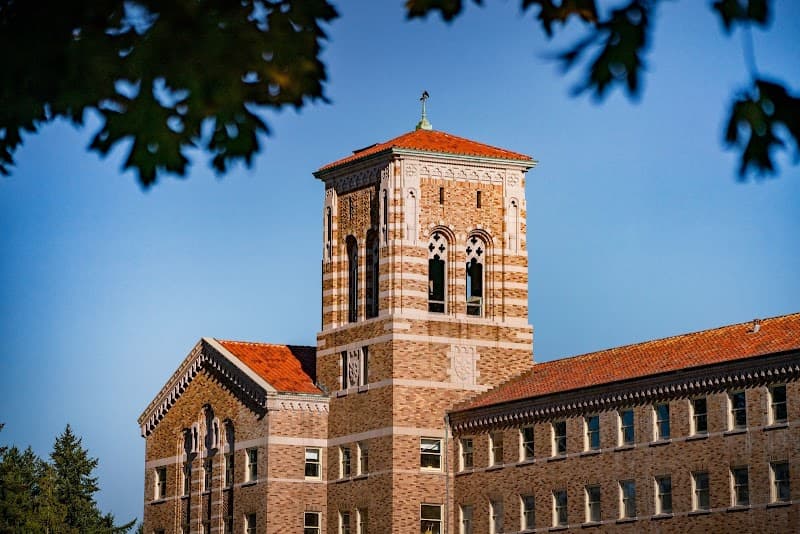 The Lodge at St. Edward Park Seattle photo