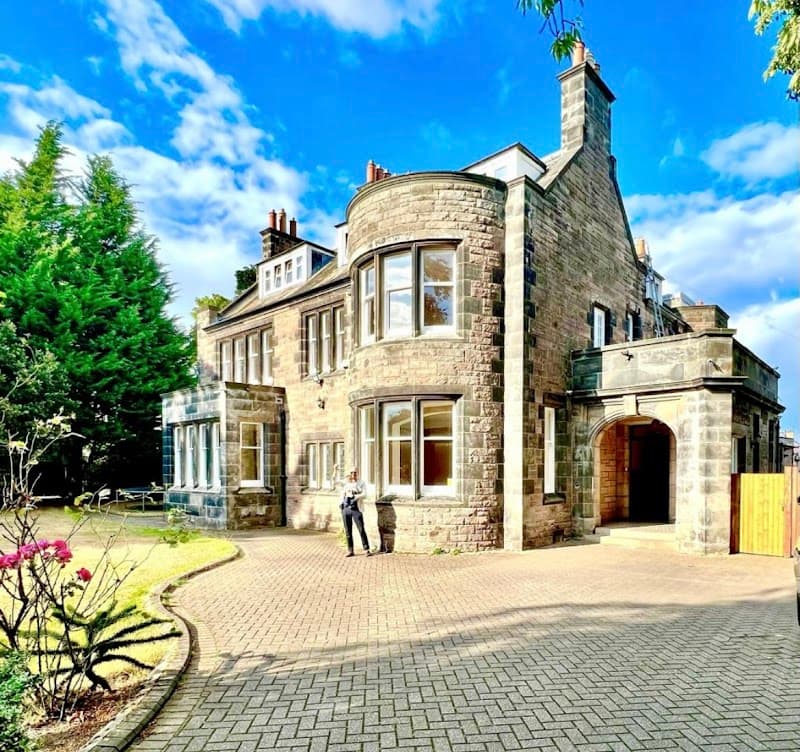 The Mayfield Clinic By Dr Nestor Edinburgh photo