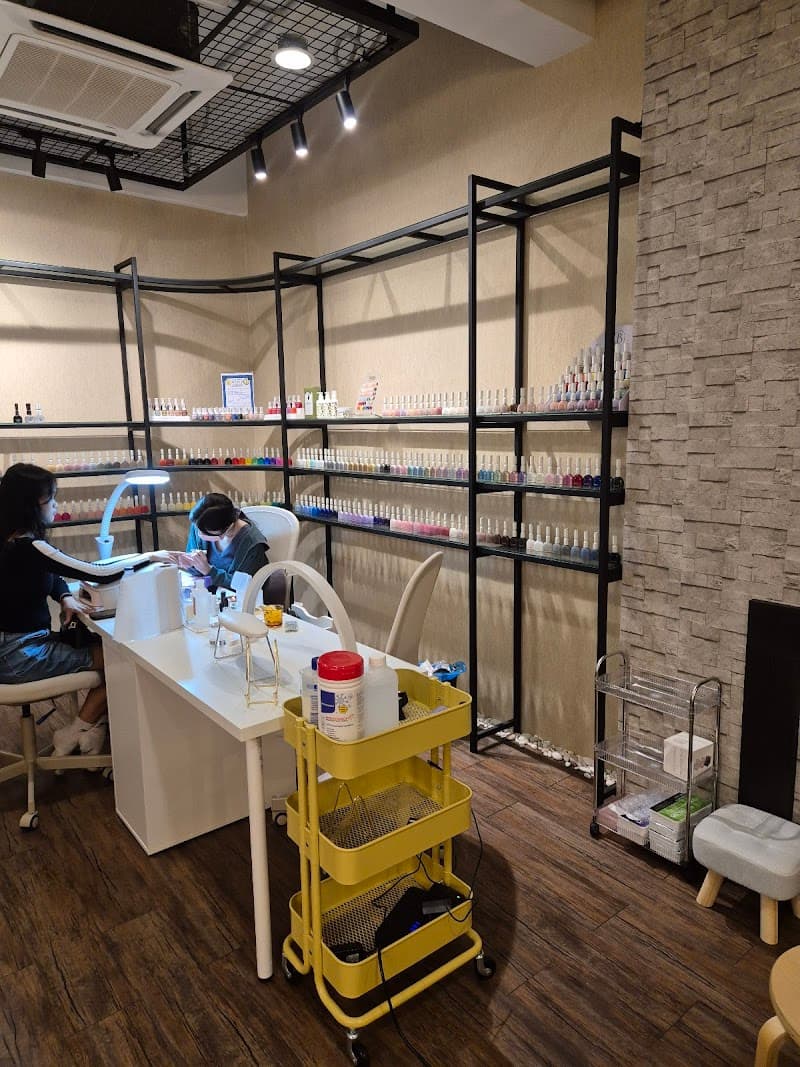 The Nail & Lash Parlor Petaling Jaya photo