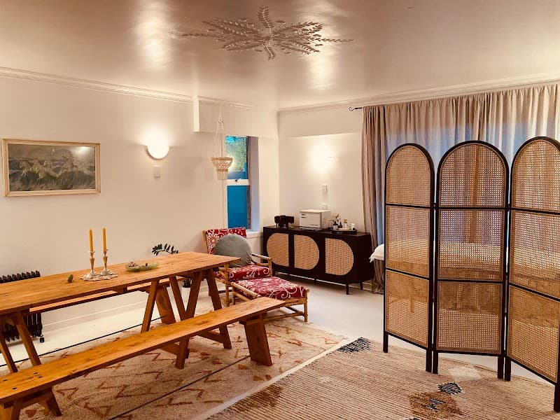 The Parlour Raglan photo
