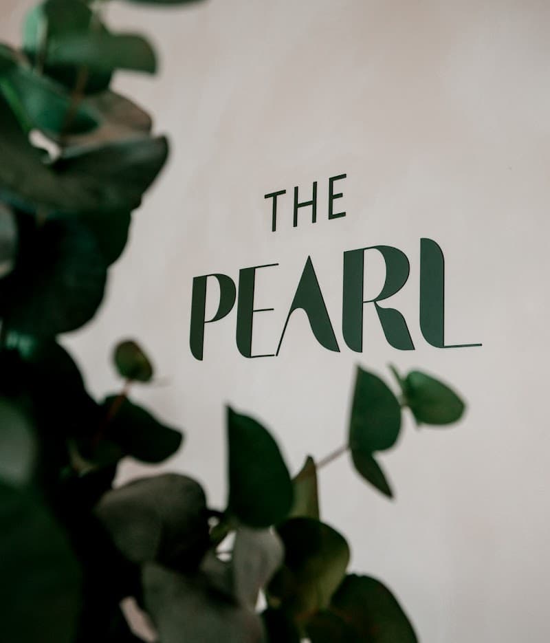 The Pearl Rental Suites Sand Lake photo