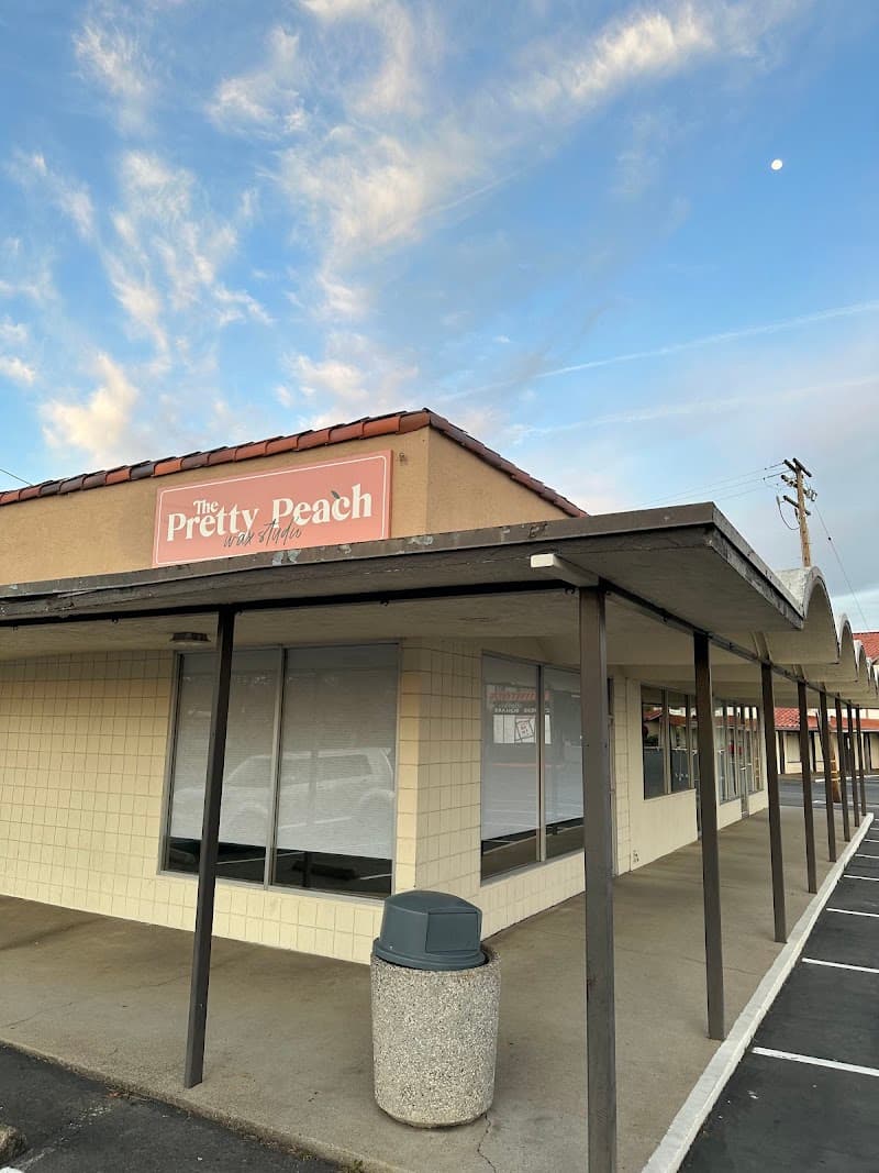 The Pretty Peach Redding photo
