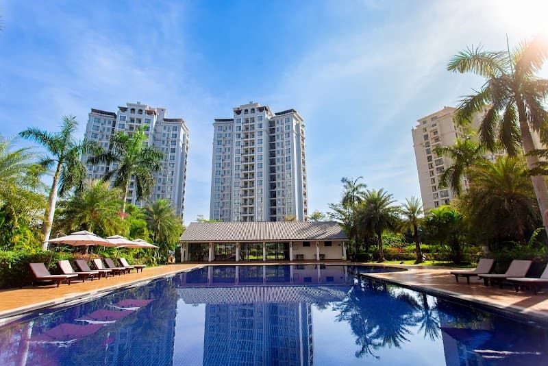 The Qube Hotel Vientiane photo