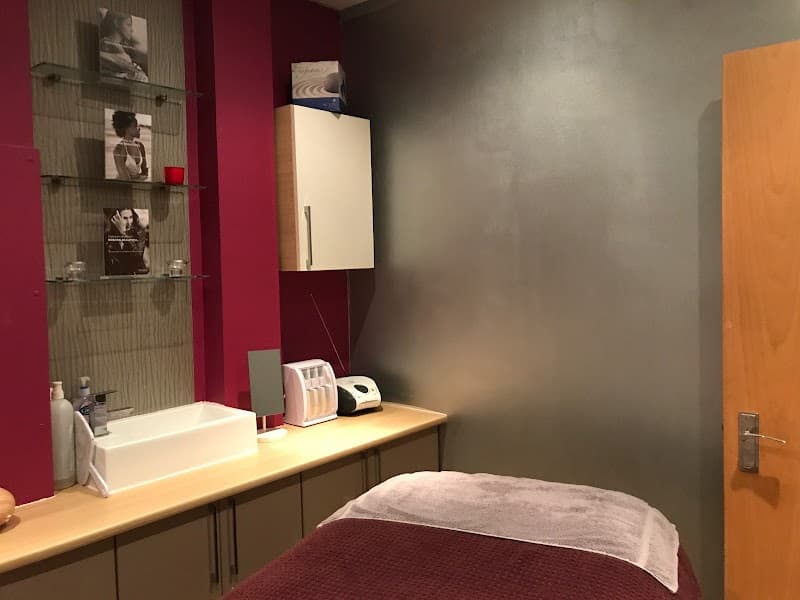 The Retreat Beauty Spa Caterham photo