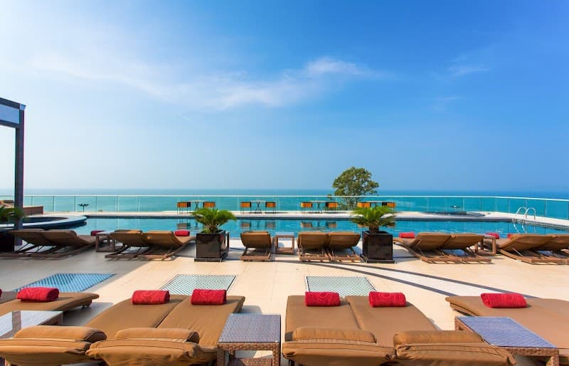 The Sanctuary Resort Pattaya, BW Signature Collection photo