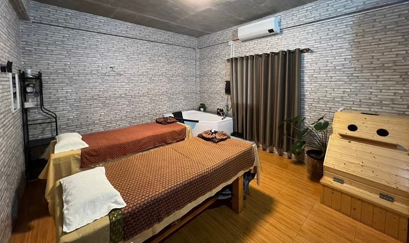 The Season Spa Bangkok photo