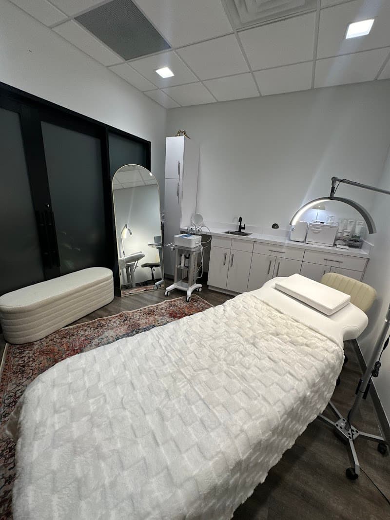 The Skin and Lash Bar Germantown photo