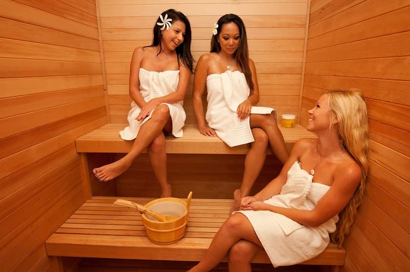 The Spa at Kona Beach Hotel Kailua Kona photo