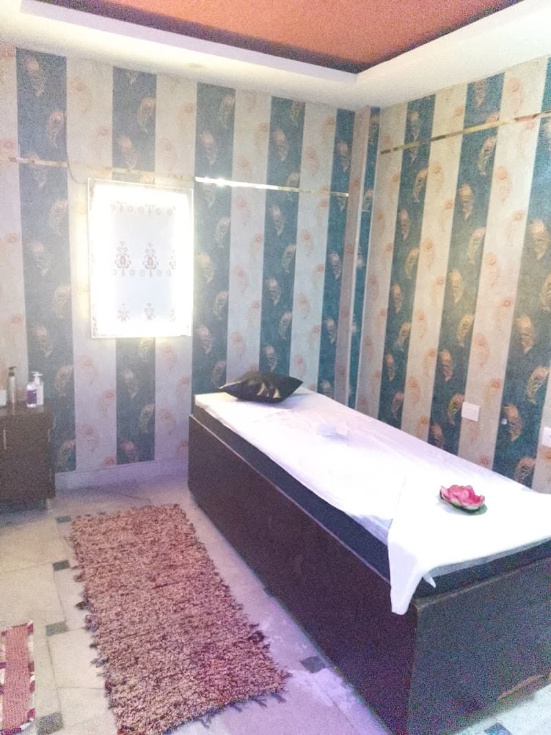 The spa wireless Point Delhi photo