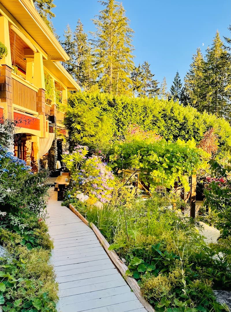The Tuwanek Bed and Breakfast Vancouver photo