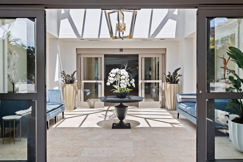 The Woodmark Hotel and Still Spa on Lake Washington Seattle photo