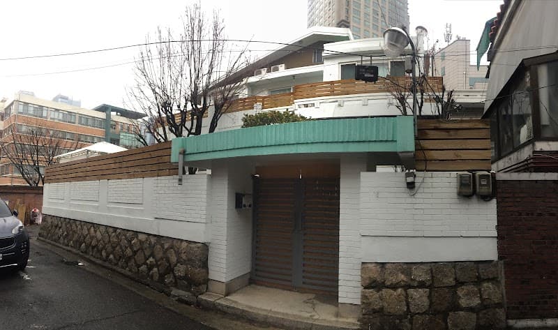 Therapy House Seoul photo