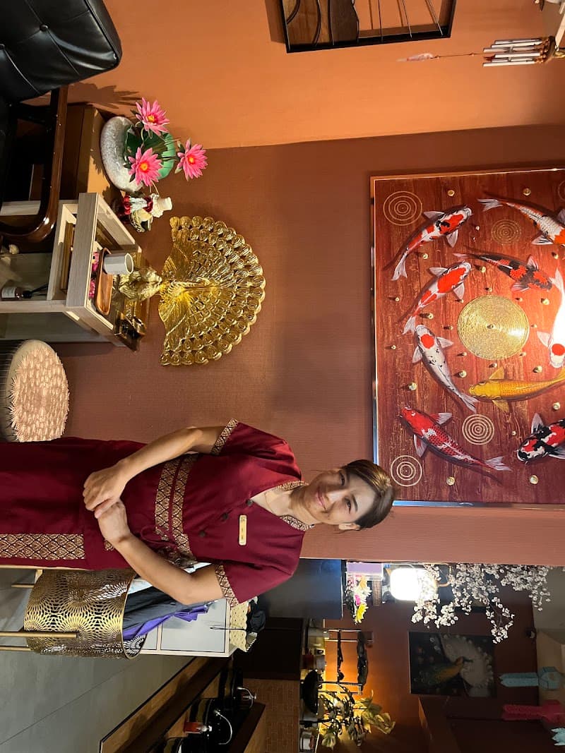 ThongLor Dala massage Bangkok photo
