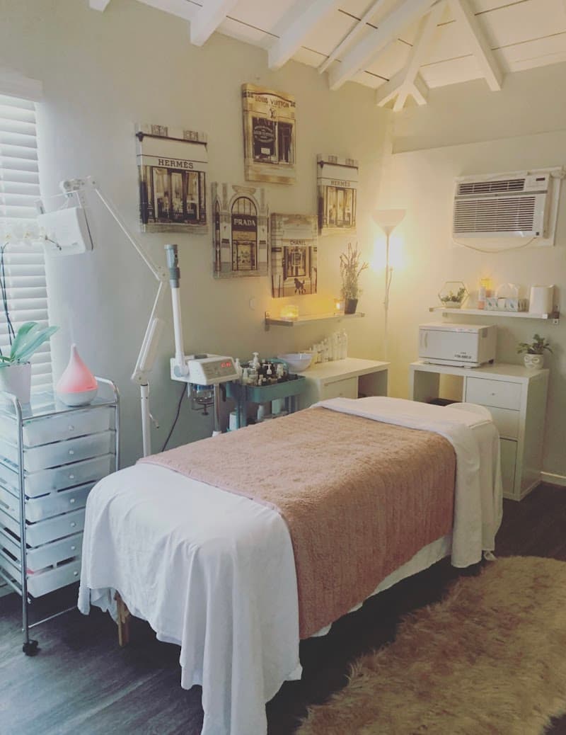 Ticia Lea's Health & Beauty Services North Hollywood photo
