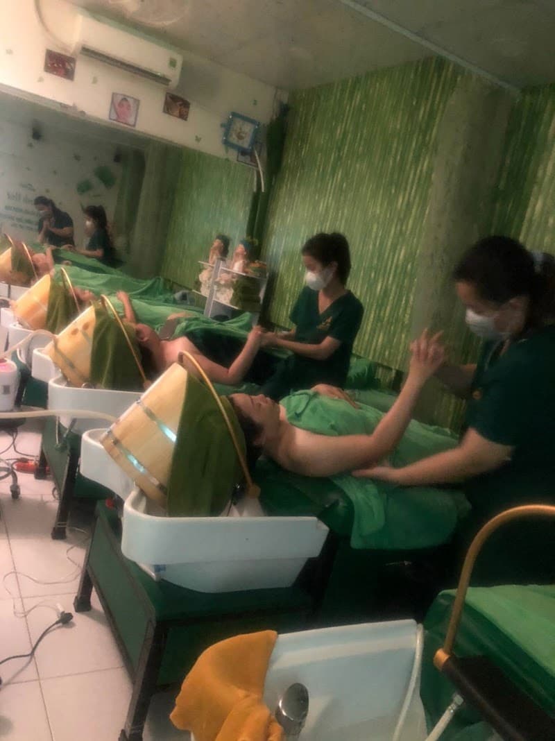 Tiệm Cắt Tóc Nữ Minh Thư Huyện Hóc Môn photo