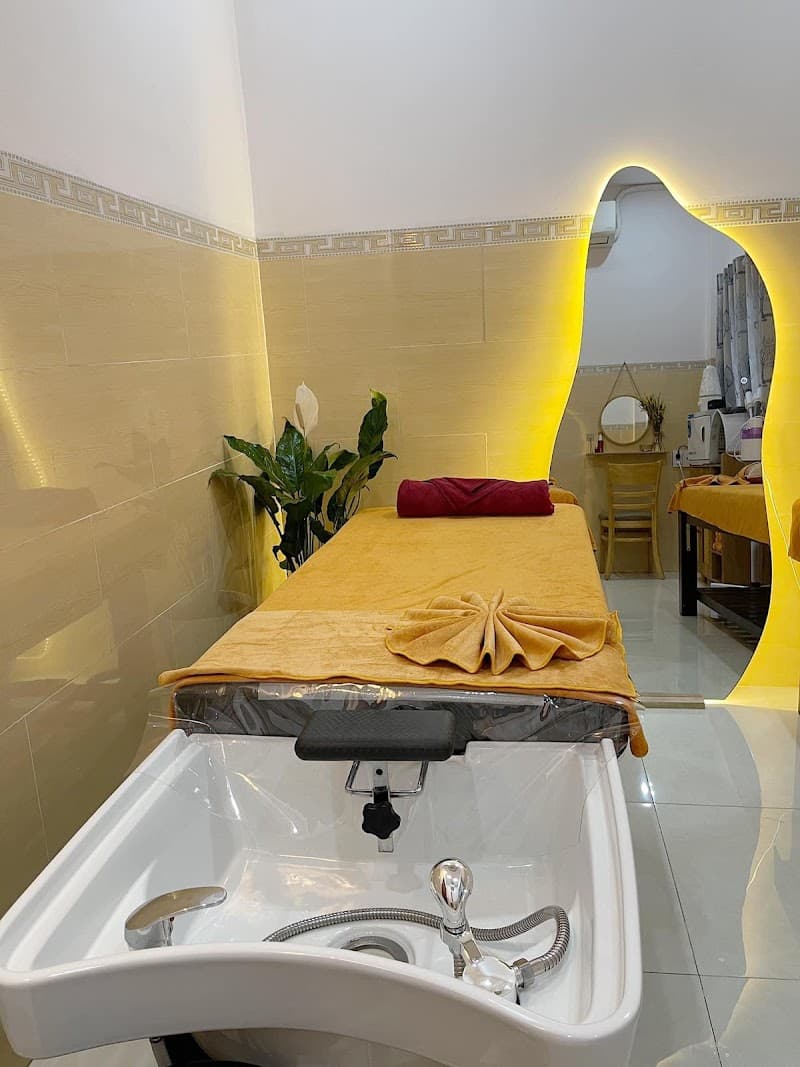 Tiệm gội đầu & Spa HẺM Huyện Hóc Môn photo