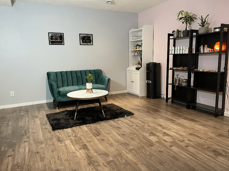 Tip to Toe Esthetics Edmonton photo