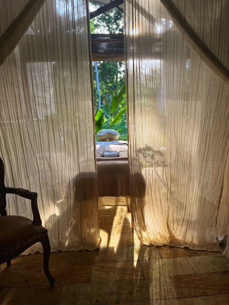 Tishe Yoga and Body Movement Studio and Cafe Klungkung photo