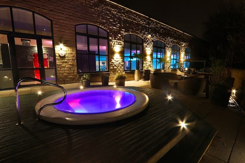 Titanic Spa Jersey photo