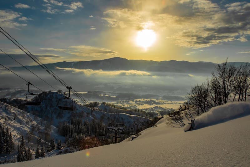 Togari Onsen Ski Resort Yukichari Park Iiyama City photo