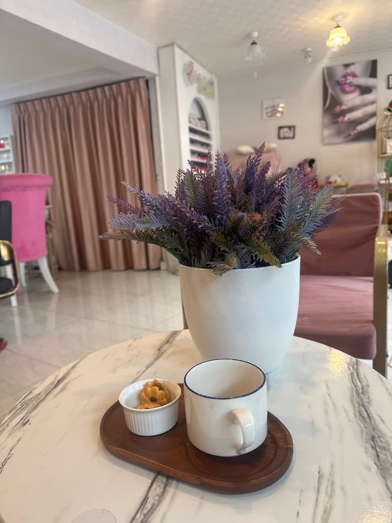 Ton Kla Thai Traditional Massage Kosamphi photo