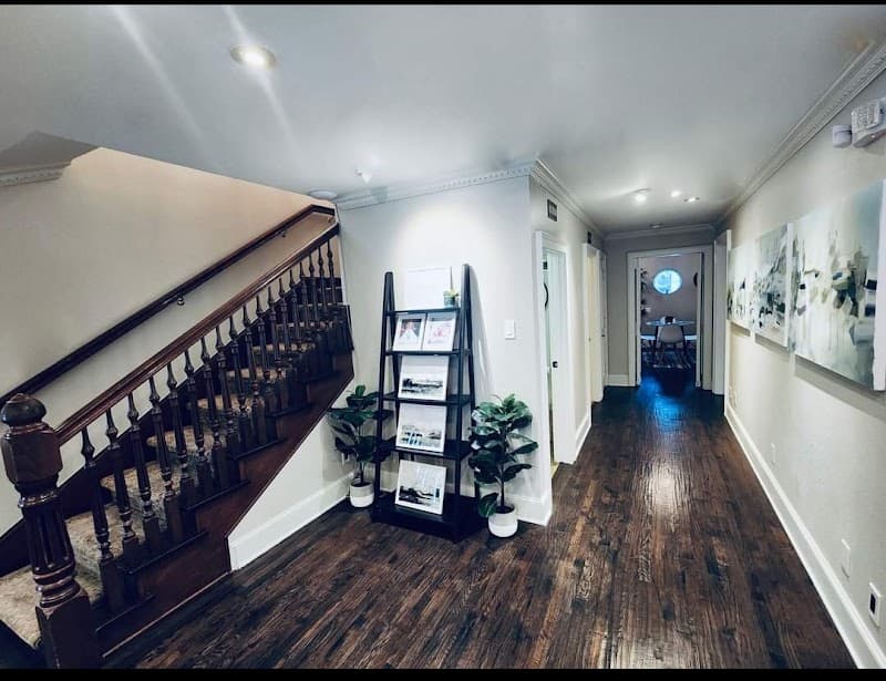 Tonayia's Wax Pot Allen photo