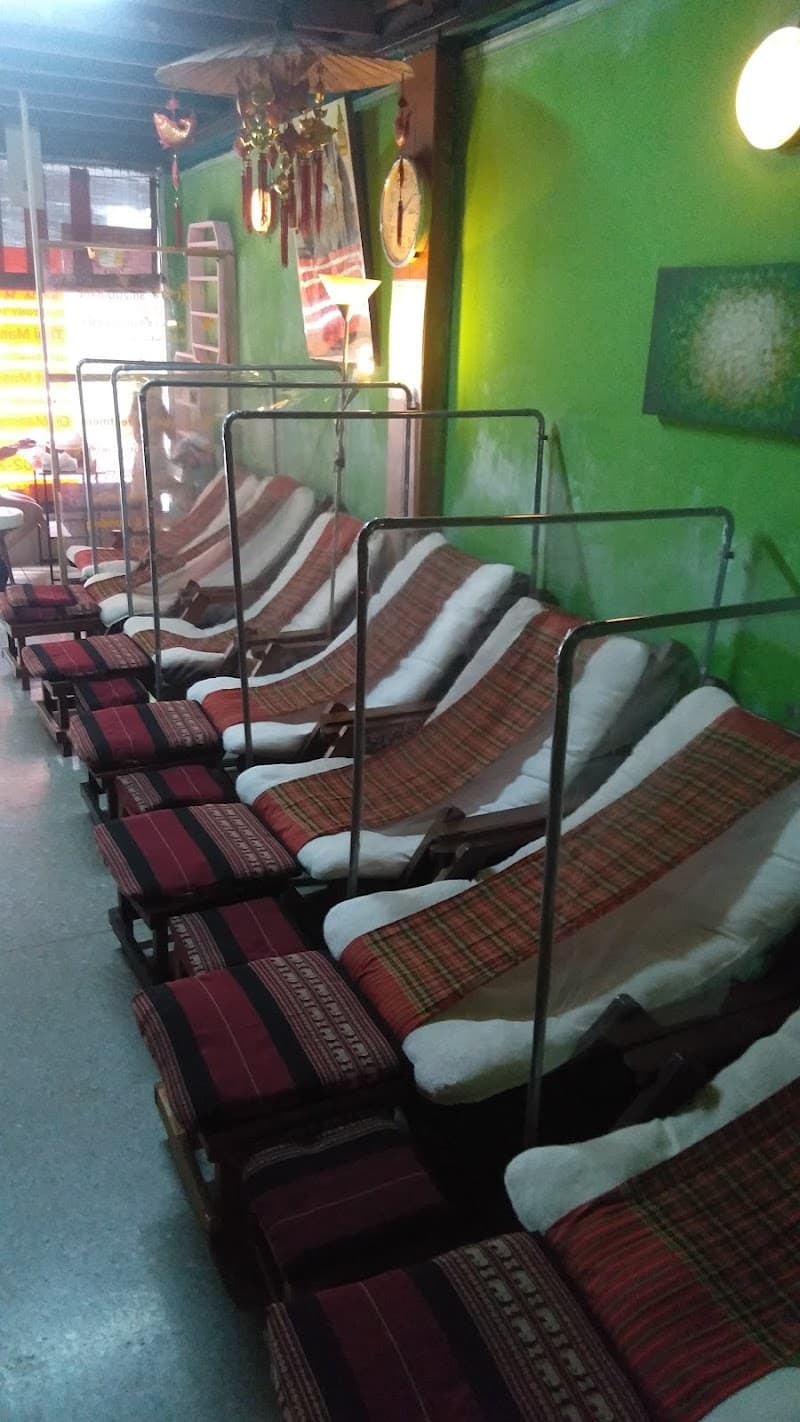 Tony Thai Massage Bangkok photo