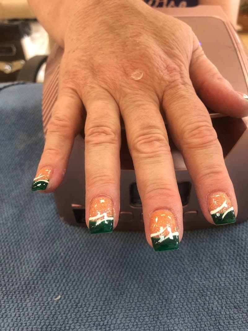 Top 4 Nails Prescott photo