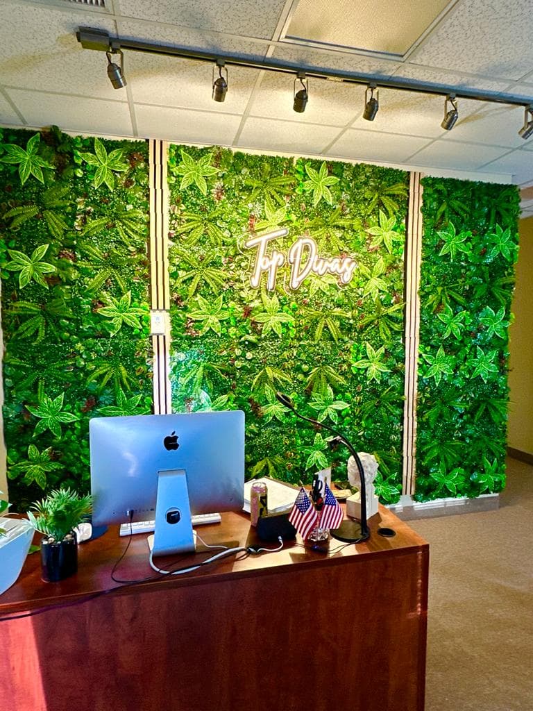 Top Divas Beauty Center Fort Lauderdale photo
