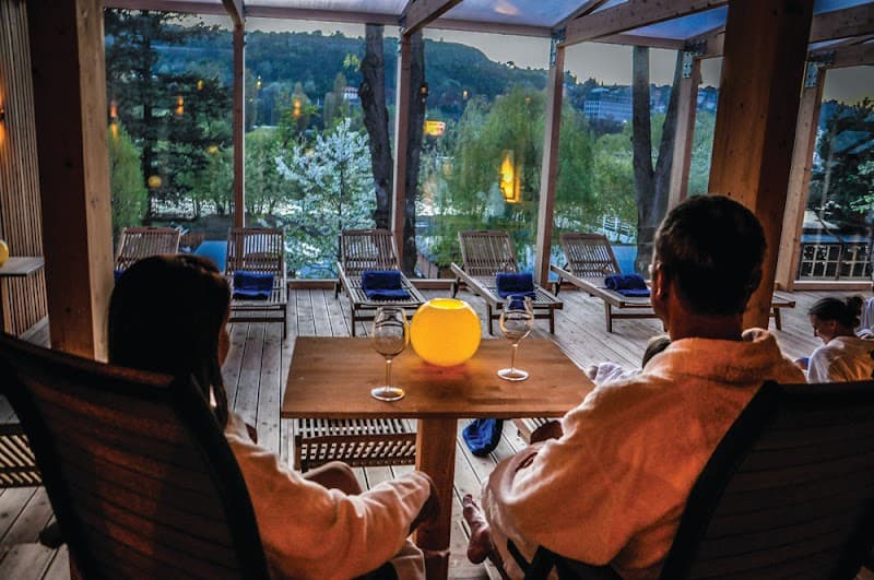 Top Masáže a Sauna Svět Praha photo