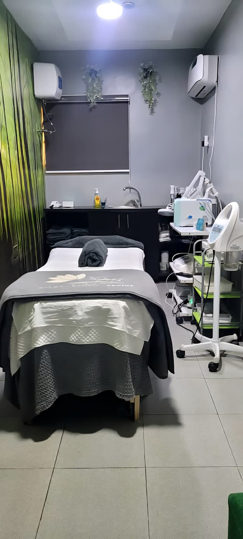 Topaz House of Beauty Abuja photo