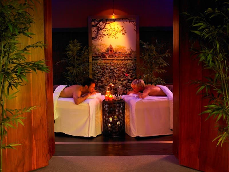 Toppers Spa Salon Dover photo