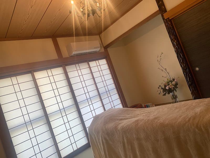 Total Beauty Salon Halu Iwade City photo