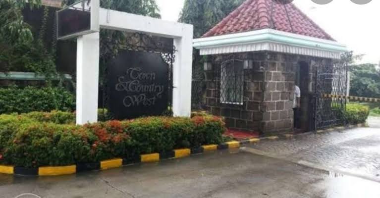 Town and Country West Clubhouse Bacoor photo